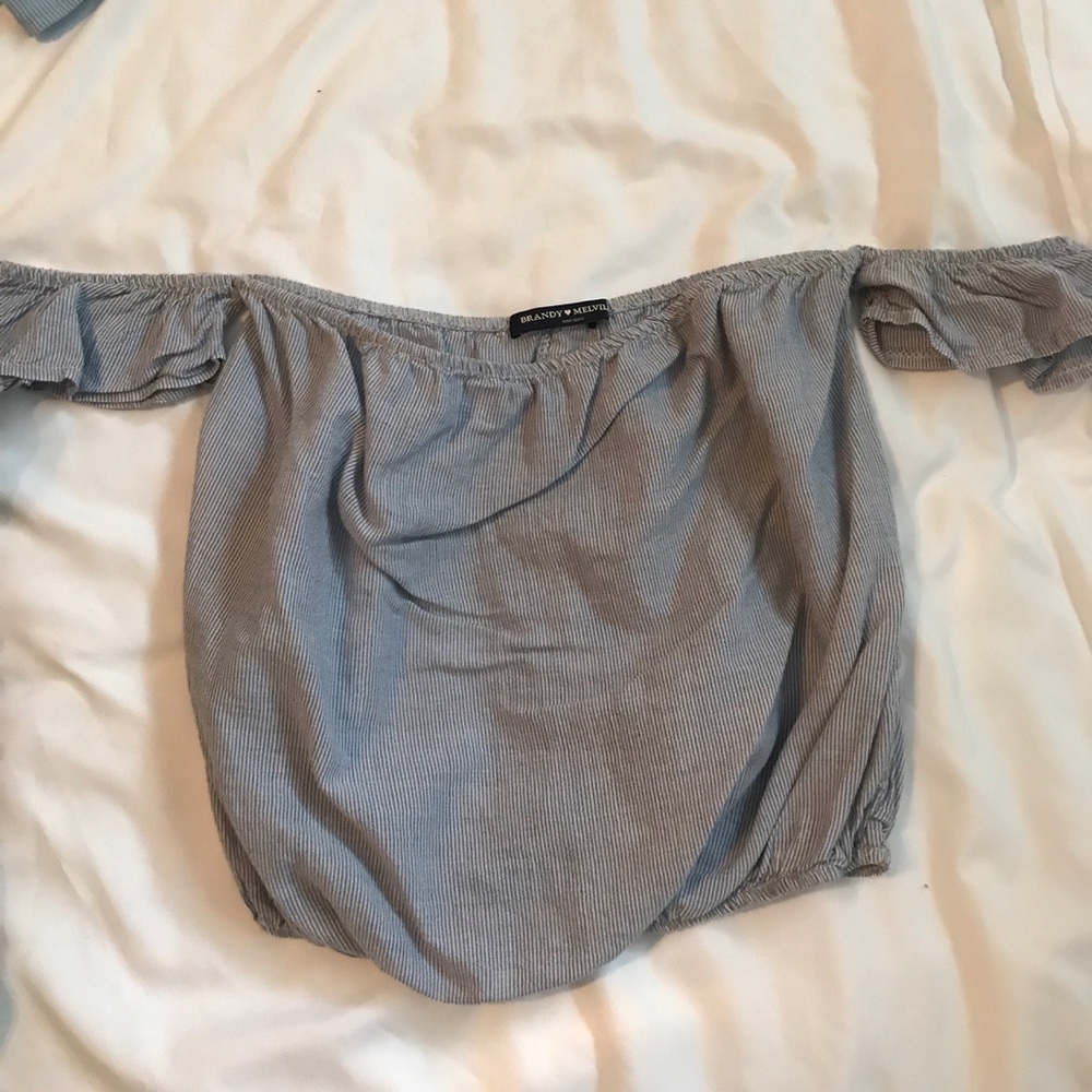 brandy melville crop top